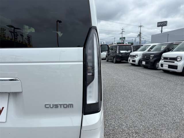 ホンダ Ｎ　ＢＯＸ カスタム ６６０ R8年 () 99