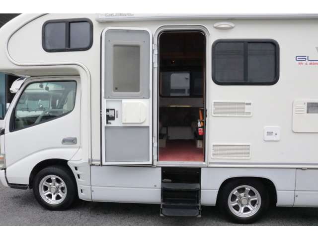トヨタ カムロード グローバル H15年 (中国) 99