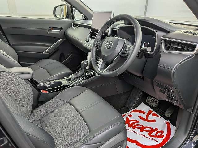 トヨタ カローラクロス　ハイブリッド １．８ ハイブリッド Ｚ Ｅ－ＦＯＵＲ ４ＷＤ R5年 (東北) 99