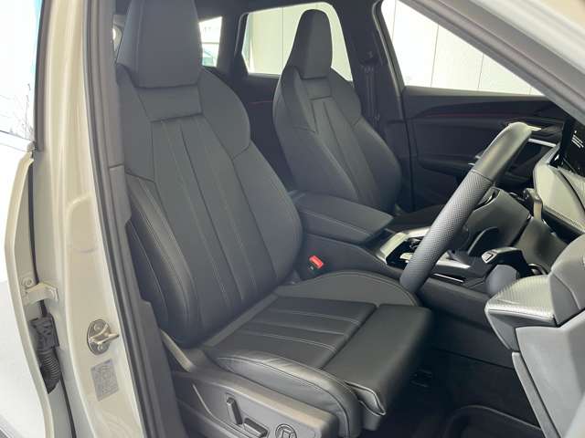 アウディ Ｑ５ ＴＤＩ クワトロ １５０ＫＷ アドバンスト ディーゼルターボ ４ＷＤ R7年 (東北) 99