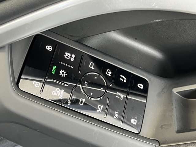 アウディ Ｑ５ ＴＤＩ クワトロ １５０ＫＷ アドバンスト ディーゼルターボ ４ＷＤ R7年 (東北) 99