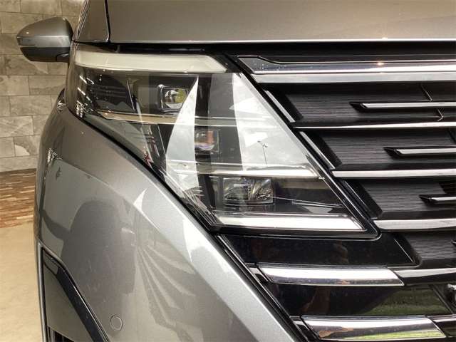 日産 セレナ ２．０ ハイウェイスターＶ R5年 () 99