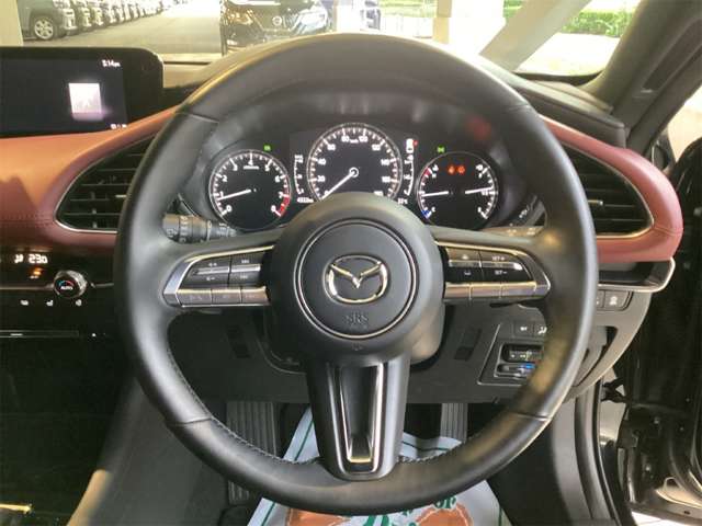 マツダ ＭＡＺＤＡ３　ファストバック ２．０ ２０Ｓ バーガンディ セレクション R4年 () 99