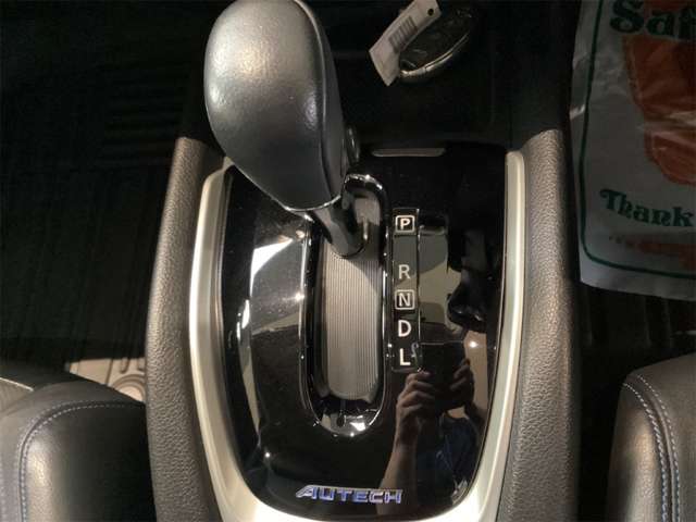 日産 エクストレイル ２．０ ＡＵＴＥＣＨ ３列車 R1年 (近畿) 99