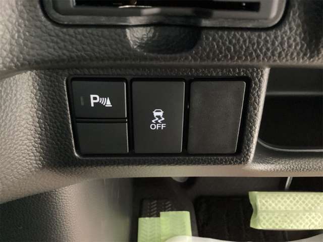 ホンダ Ｎ　ＢＯＸ カスタム ６６０ Ｌ R5年 (近畿) 99