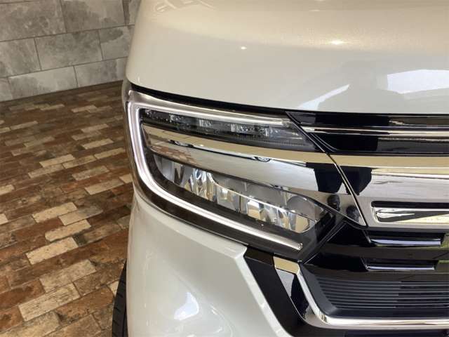 ホンダ Ｎ　ＢＯＸ カスタム ６６０ Ｌ R5年 (近畿) 99