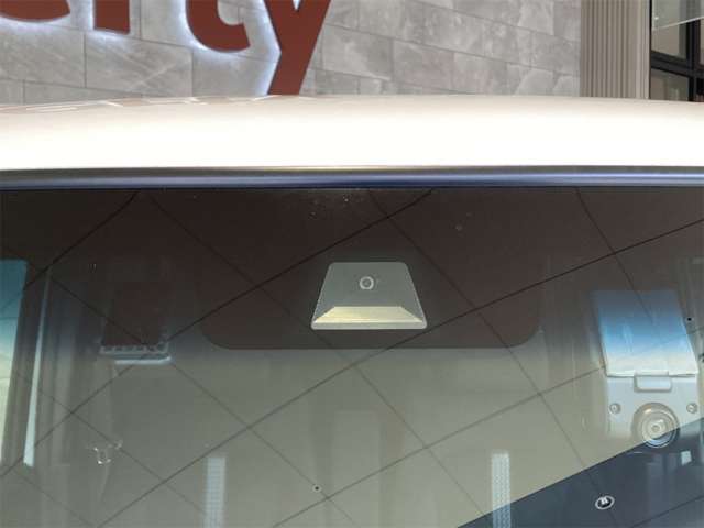 ホンダ Ｎ　ＢＯＸ カスタム ６６０ Ｌ R5年 (近畿) 99