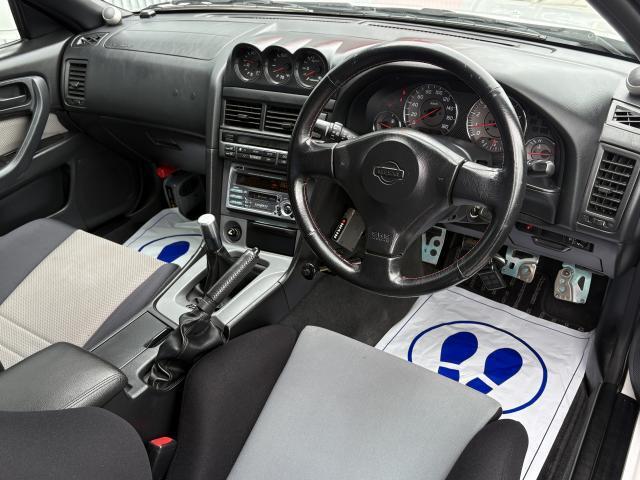 日産 スカイライン ２．５ ２５ＧＴターボ H10年 (近畿) 99