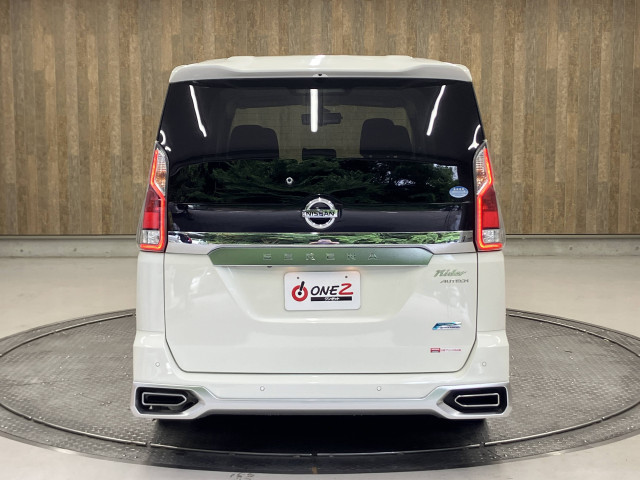 日産 セレナ ２．０ ライダー Ｖセレクション H29年 (近畿) 99