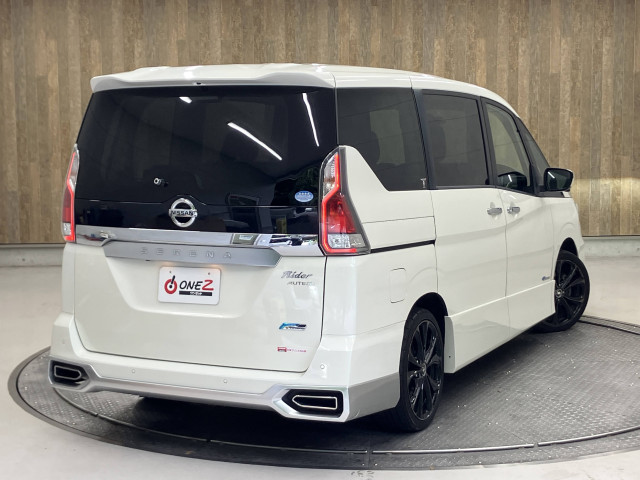 日産 セレナ ２．０ ライダー Ｖセレクション H29年 (近畿) 99