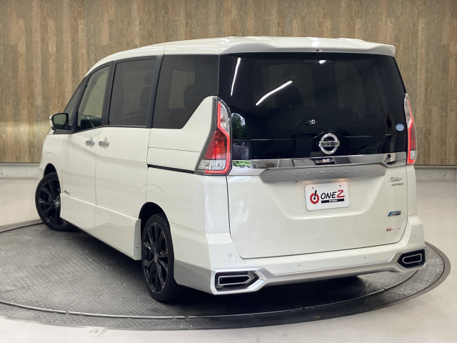 日産 セレナ ２．０ ライダー Ｖセレクション H29年 (近畿) 99
