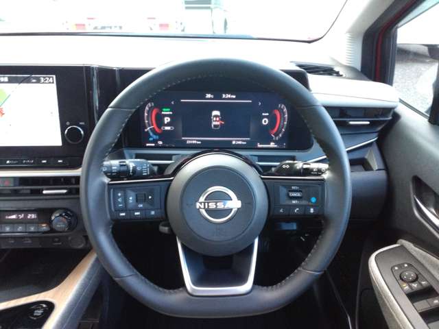 日産 ノートオーラ １．２ Ｇ レザーエディション R4年 (中国) 99