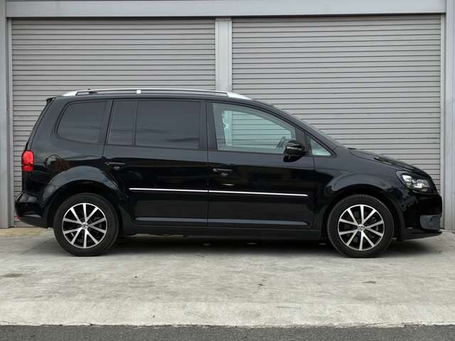 フォルクスワーゲン ゴルフトゥーラン ＴＳＩ　ハイライン H26年 (関東) 99