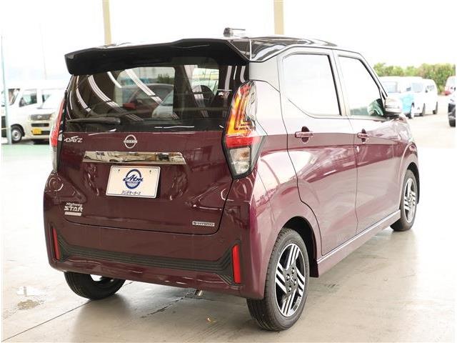 日産 デイズ ６６０ ハイウェイスターＸ アーバンクロム R7年 (東海) 99