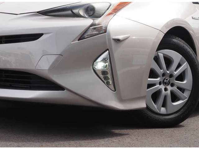 トヨタ プリウス １．８ Ｓ H28年 (東海) 99