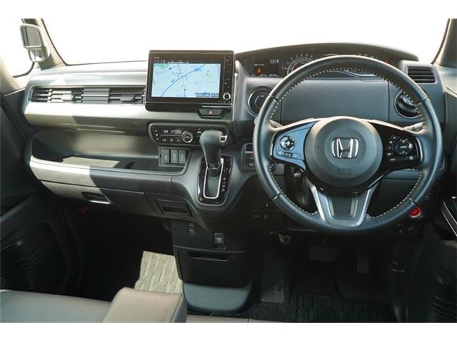 ホンダ Ｎ　ＢＯＸ カスタム ６６０ Ｌ ターボ スタイルプラス ブラック R4年 (中国) 99
