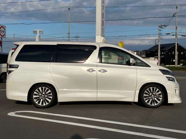 トヨタ ヴェルファイア ２．４ Ｚ ゴールデンアイズＩＩ H26年 (四国) 99