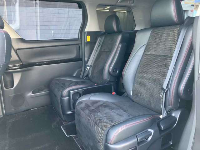 トヨタ ヴェルファイア ２．４ Ｚ ゴールデンアイズＩＩ H26年 (四国) 99