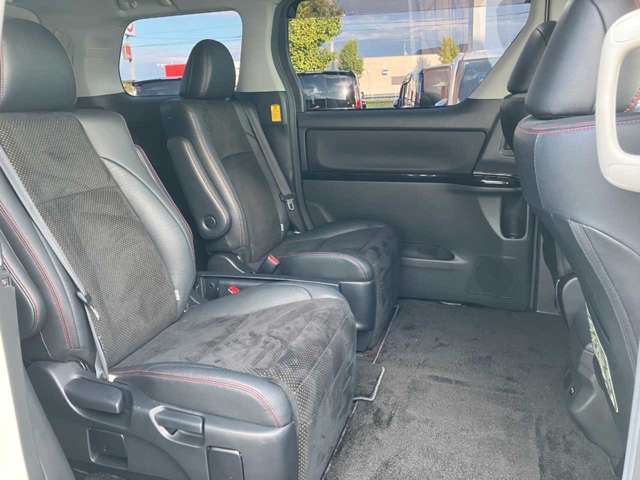 トヨタ ヴェルファイア ２．４ Ｚ ゴールデンアイズＩＩ H26年 (四国) 99