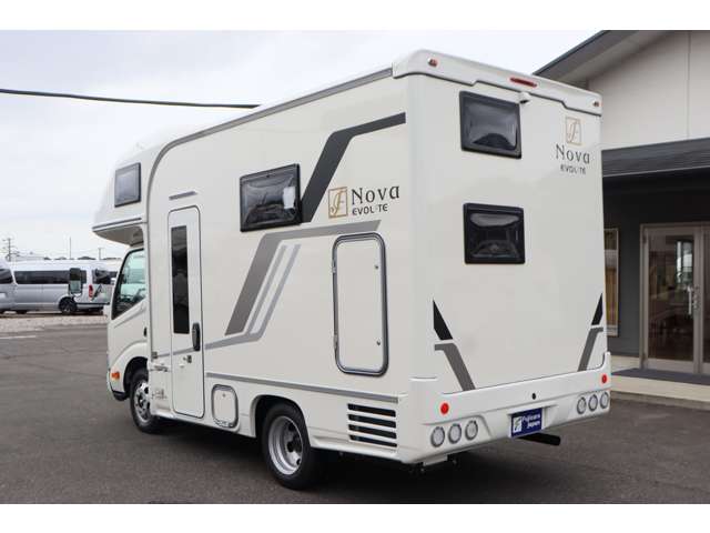 トヨタ カムロード フジカーズジャパン ＮＯＶＡ ノヴァ タイプＷ R8年 (九州・沖縄) 99