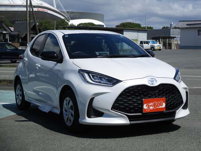 トヨタ ヤリス １．０ Ｇ R8年 (九州・沖縄) 99