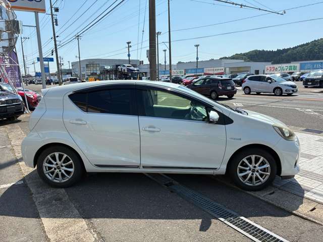 トヨタ アクア １．５ Ｓ H24年 (甲信越・北陸) 99