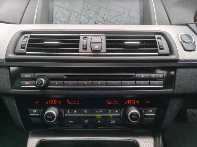 ＢＭＷ ５シリーズ ５２３ｉ　Ｍスポーツ H26年 (近畿) 99