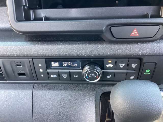 ホンダ Ｎ　ＢＯＸ カスタム ６６０ R8年 (近畿) 99