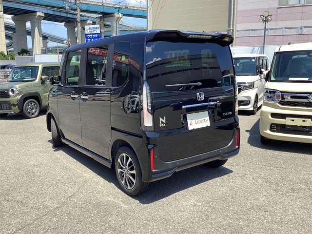 ホンダ Ｎ　ＢＯＸ カスタム ６６０ R8年 (近畿) 99