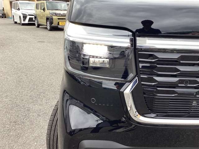 ホンダ Ｎ　ＢＯＸ カスタム ６６０ R8年 (近畿) 99