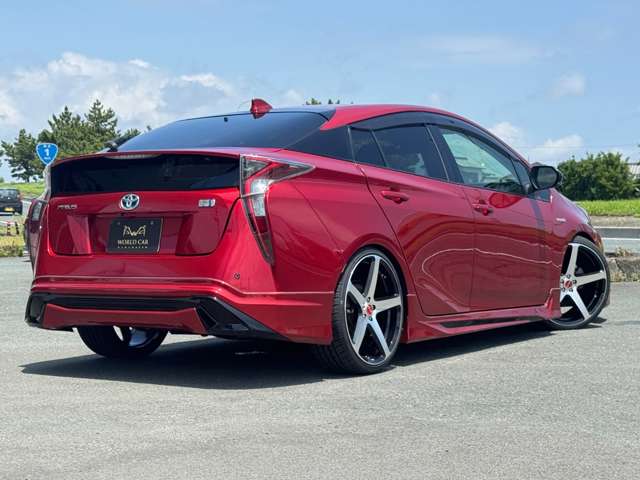 トヨタ プリウス １．８ Ｓ ツーリングセレクション H28年 (東海) 99
