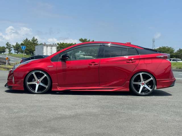 トヨタ プリウス １．８ Ｓ ツーリングセレクション H28年 (東海) 99