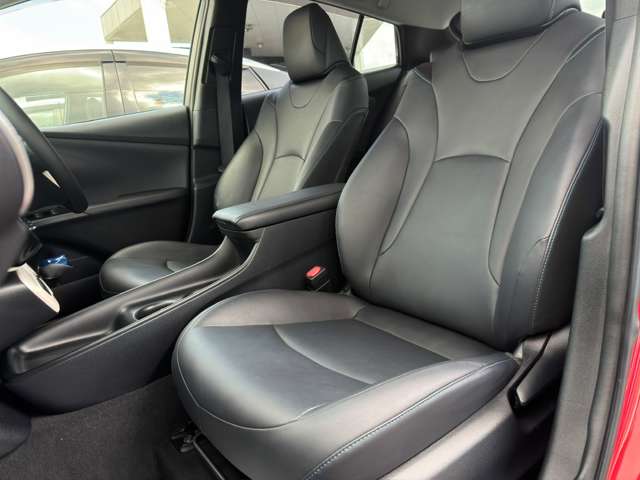 トヨタ プリウス １．８ Ｓ ツーリングセレクション H28年 (東海) 99