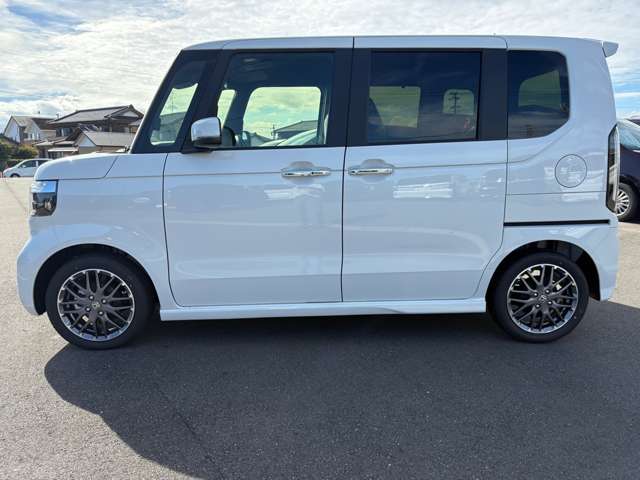 ホンダ Ｎ　ＢＯＸ カスタム ６６０ ターボ R8年 (東海) 99