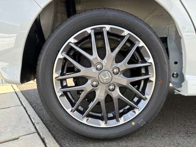 ホンダ Ｎ　ＢＯＸ カスタム ６６０ ターボ R8年 (東海) 99