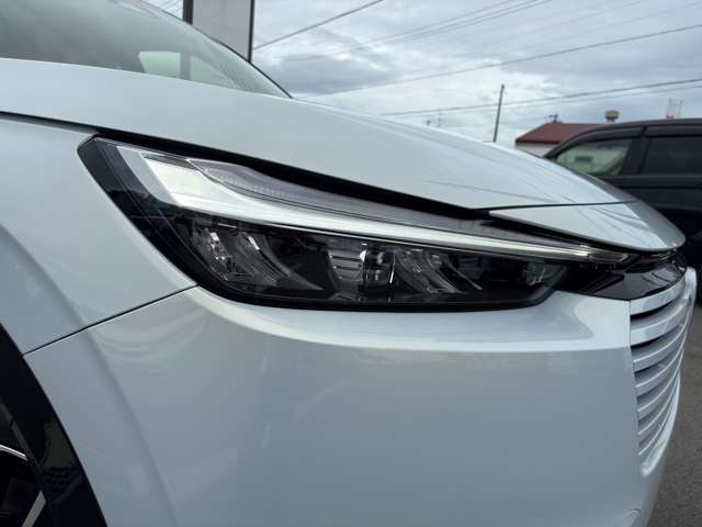 ホンダ ヴェゼル １．５ Ｅ：ＨＥＶ Ｚ プレイパッケージ R8年 (東海) 99