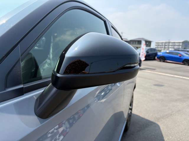 ホンダ ヴェゼル １．５ Ｅ：ＨＥＶ Ｚ プレイパッケージ R8年 (東海) 99