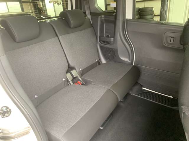 ホンダ Ｎ　ＢＯＸ カスタム ６６０ R7年 (東海) 99