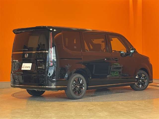 ホンダ ステップワゴン　ハイブリッド ２．０ Ｅ：ＨＥＶ スパーダ R8年 () 99