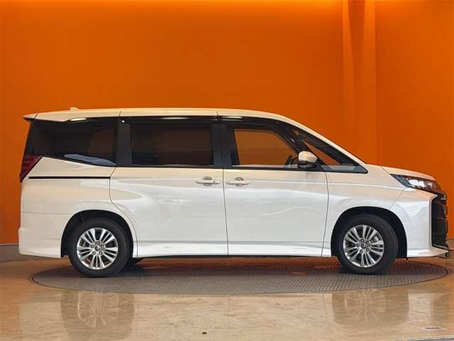 トヨタ ノア １．８ ハイブリッド Ｓ－Ｇ R5年 () 99