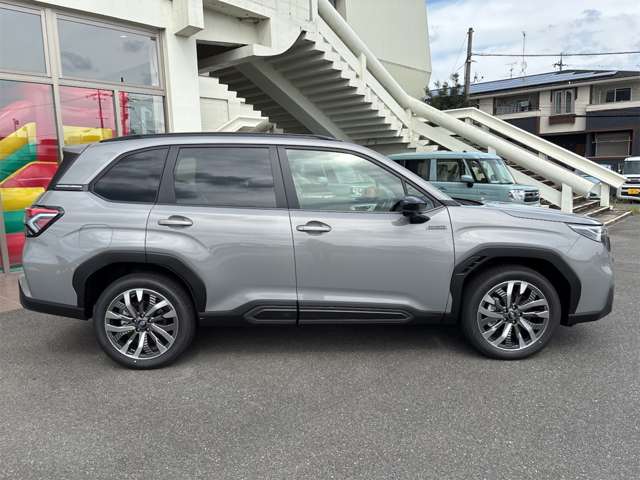 スバル フォレスター　ハイブリッド ２．５ プレミアム Ｓ：ＨＥＶ ＥＸ ４ＷＤ R8年 () 99