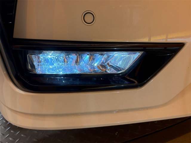 日産 セレナ １．２ Ｅ－ＰＯＷＥＲ ハイウェイスター Ｖ R3年 () 99