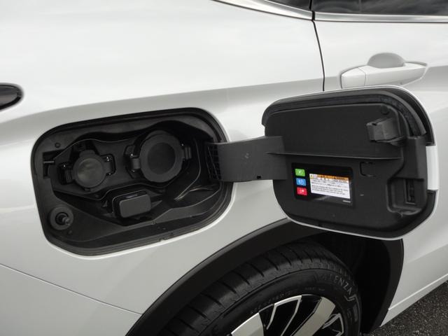 三菱 アウトランダーＰＨＥＶ ＰＨＥＶ ２．４ Ｐ エグゼクティブ パッケージ ４ＷＤ R6年 (関東) 99