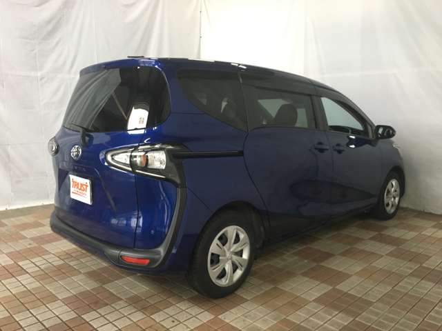 トヨタ シエンタ １．５ ファンベース Ｇ R3年 (甲信越・北陸) 99