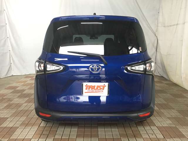 トヨタ シエンタ １．５ ファンベース Ｇ R3年 (甲信越・北陸) 99