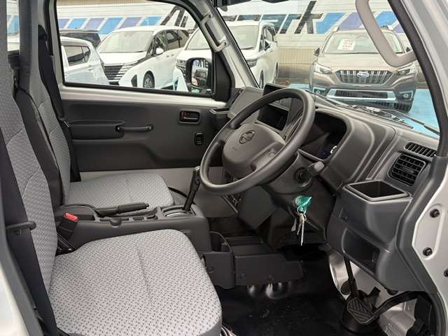 日産 ＮＴ１００クリッパー ６６０ ＤＸ ４ＷＤ R8年 () 99