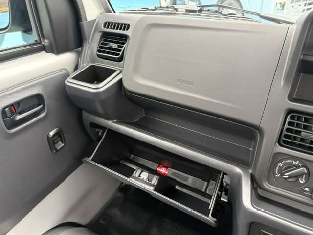 日産 ＮＴ１００クリッパー ６６０ ＤＸ ４ＷＤ R8年 () 99