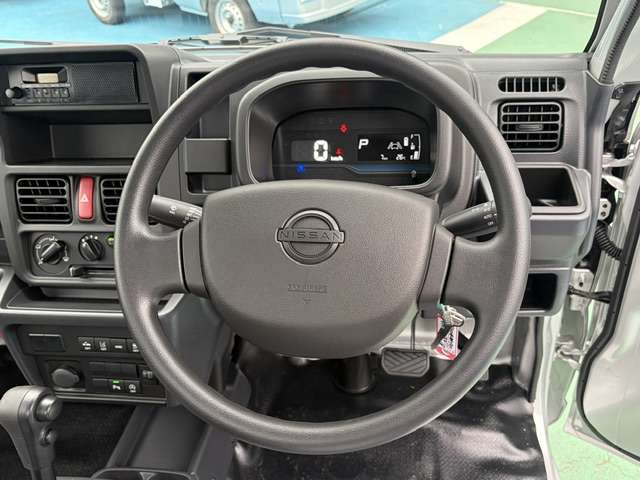 日産 ＮＴ１００クリッパー ６６０ ＤＸ ４ＷＤ R8年 () 99