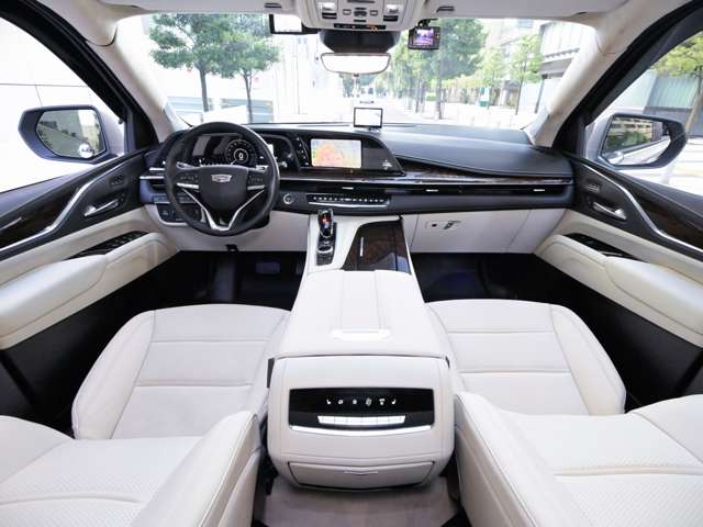 キャデラック エスカレード ＥＳＶロングボディ／ＳＰＯＲＴＳ ＰＬＡＴＩＮＵＭ／新車並行 R3年 (関東) 99