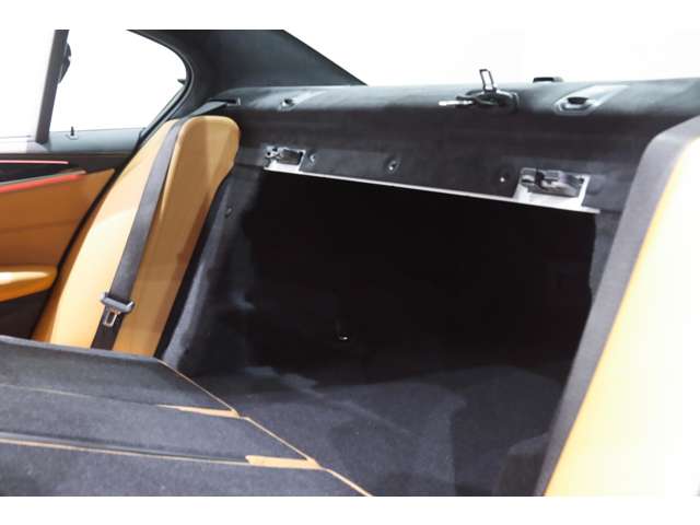 ＢＭＷ Ｍ５ ４．４ ４ＷＤ H30年 (関東) 99
